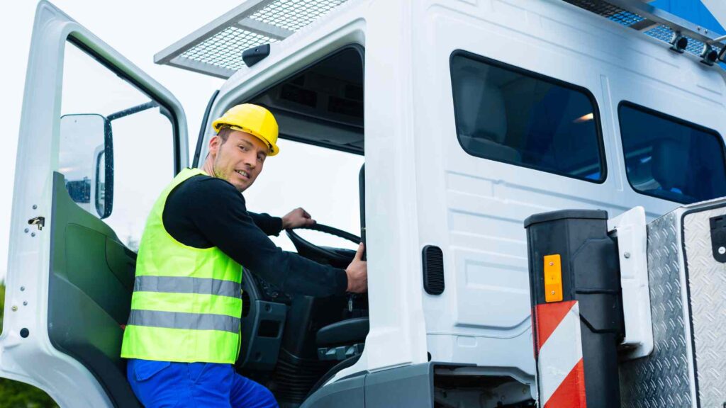 משאית מנוף הרמה באשדוד