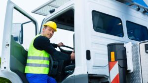 משאית מנוף הרמה באשדוד